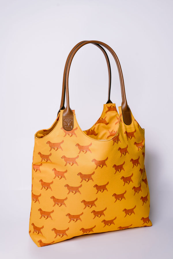 Retriever Tote Bag